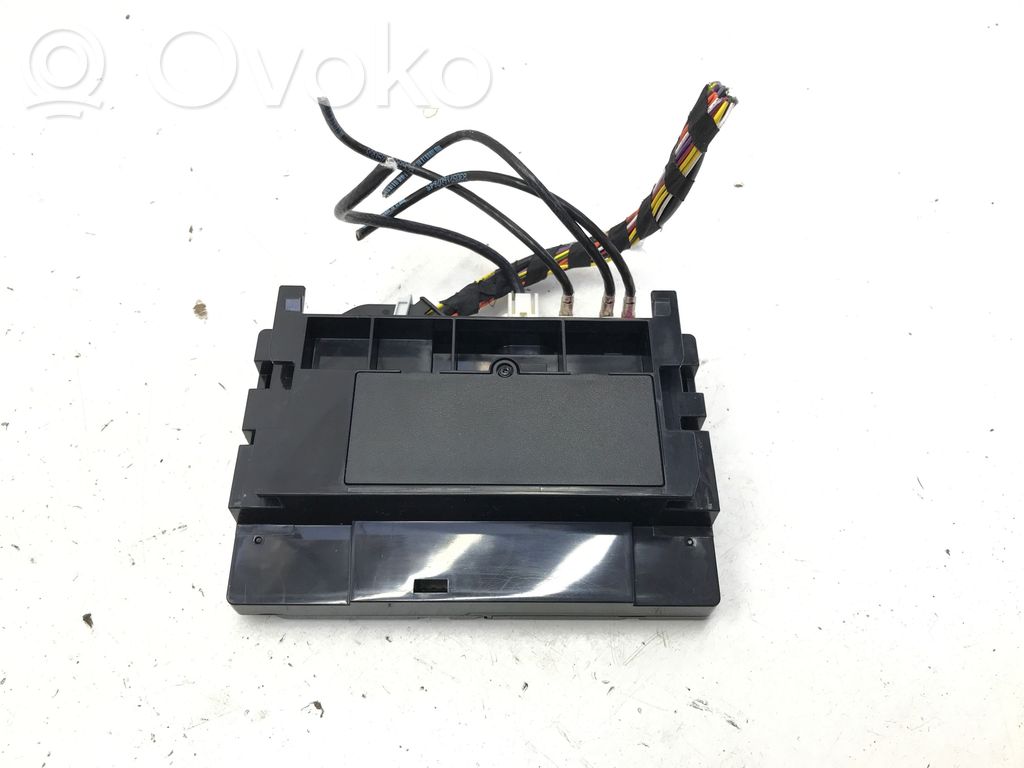 Skoda Enyaq iV Module, interrupteur de contrôle SOS 