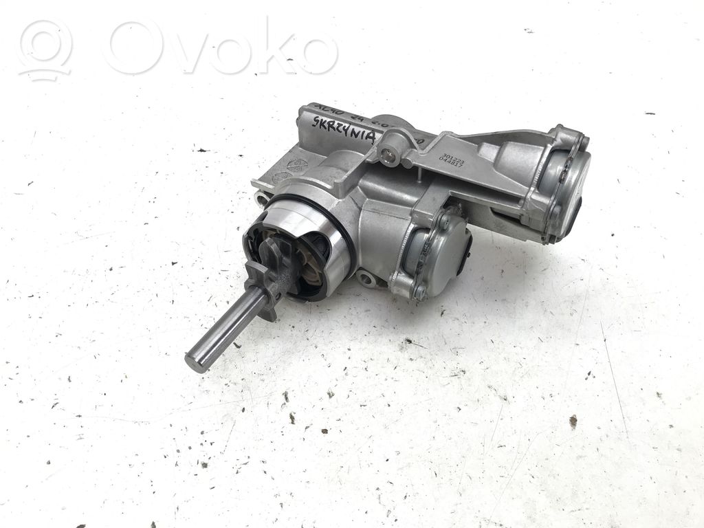Volvo XC40 Gear selector/shifter in gearbox 