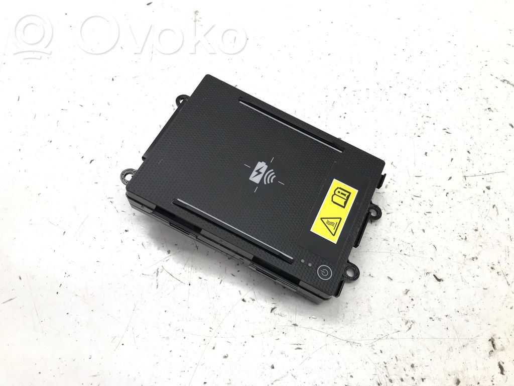 Honda ZR-V Wireless charging module 