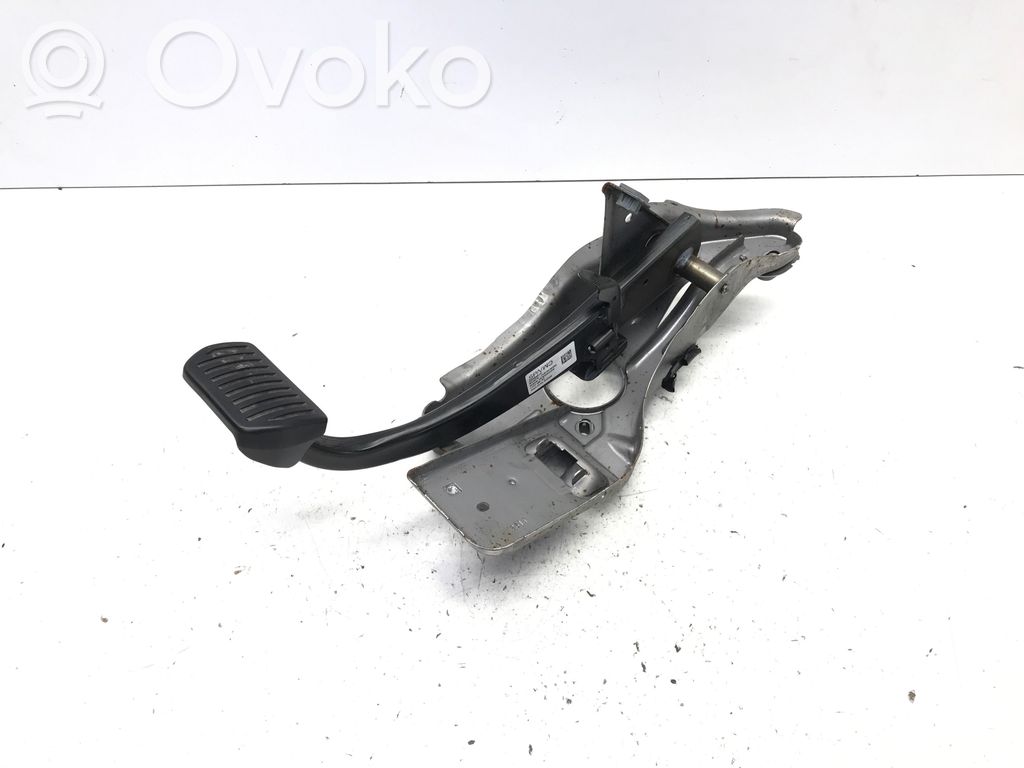 Volvo XC40 Jarrupoljin 