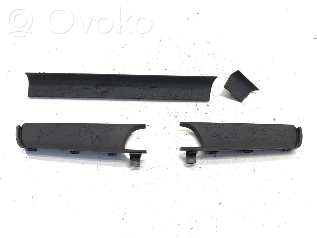 Element deski rozdzielczej / środek   31442666,31442665,30747394,30747395