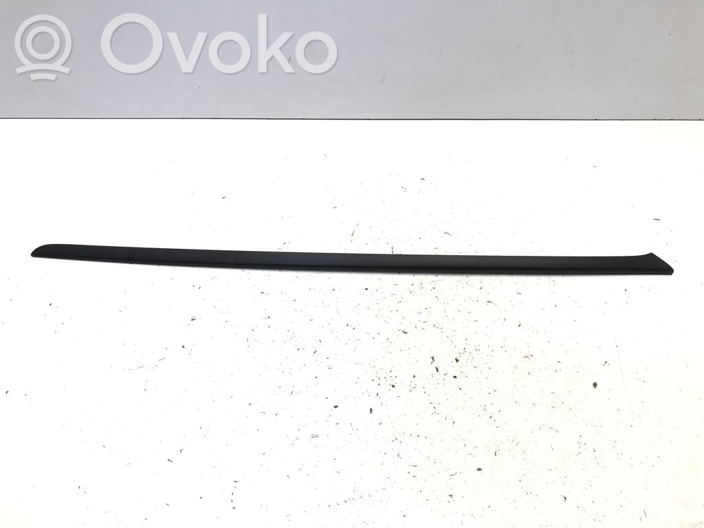 Audi Q4 e-tron Windshield trim 