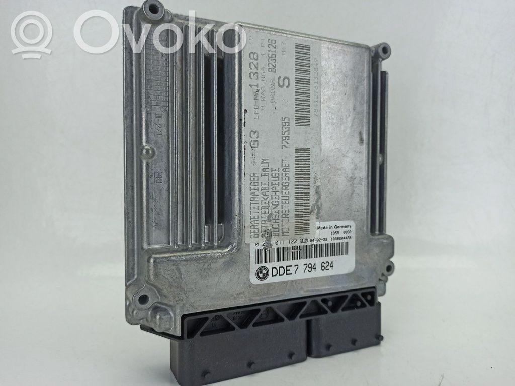 BMW 3 E46 Moottorin ohjainlaite/moduuli 