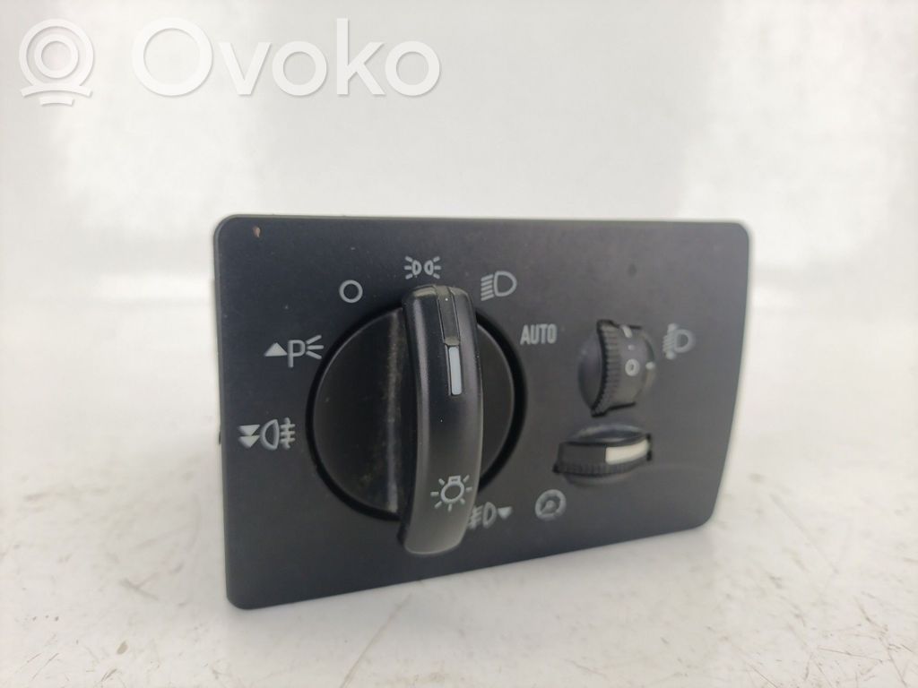 Interruptor de control del panel de luces   7M5T13A024CA