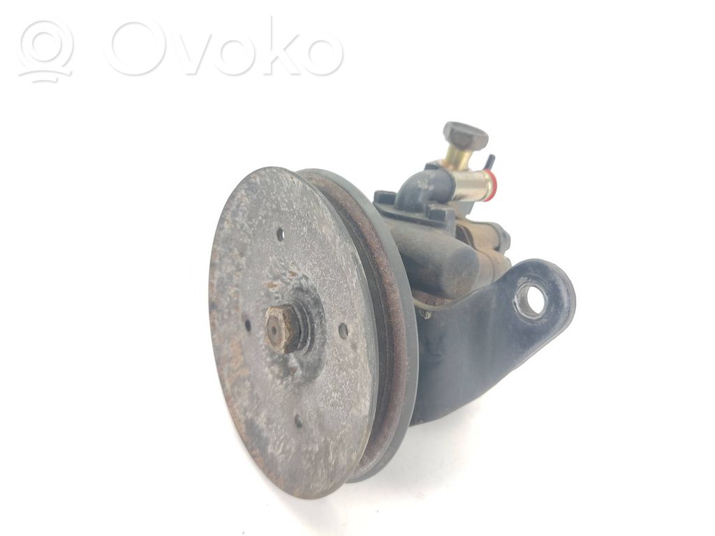 Ohjaustehostimen pumppu   491107F700