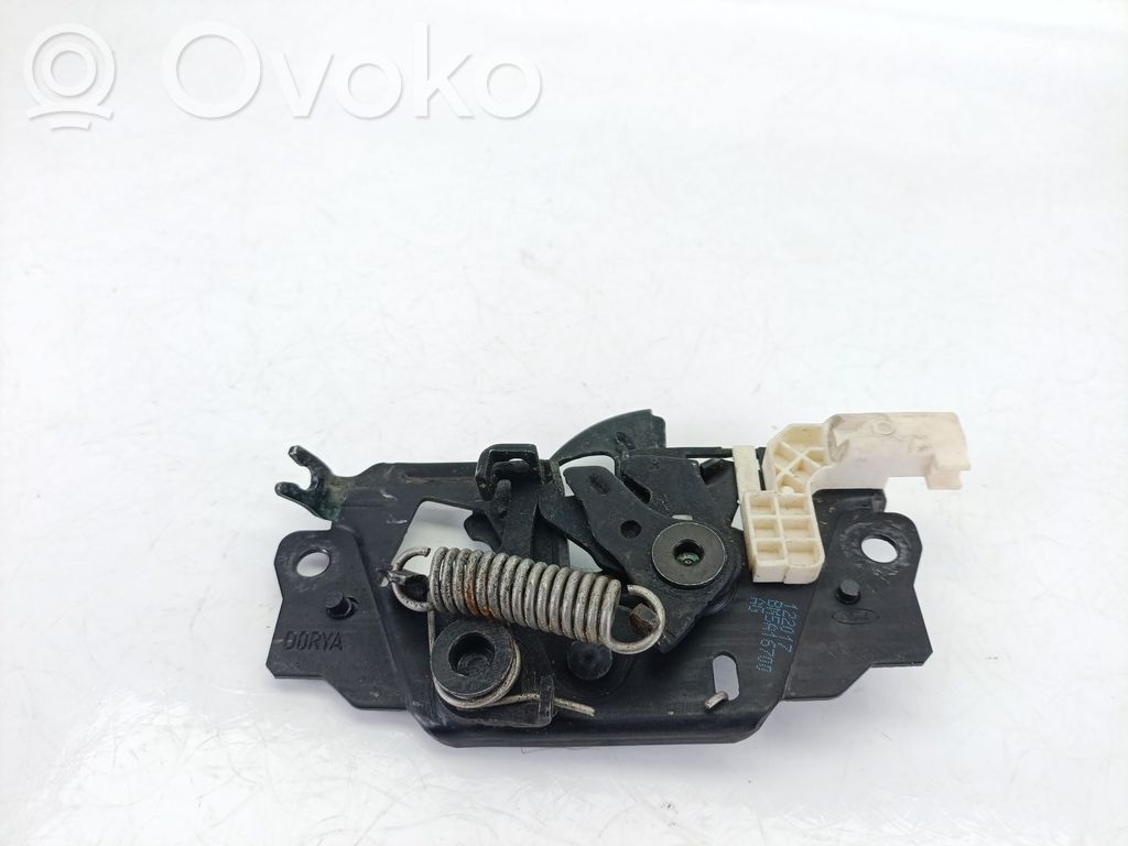 Ford Kuga II Tie down hook / loop 