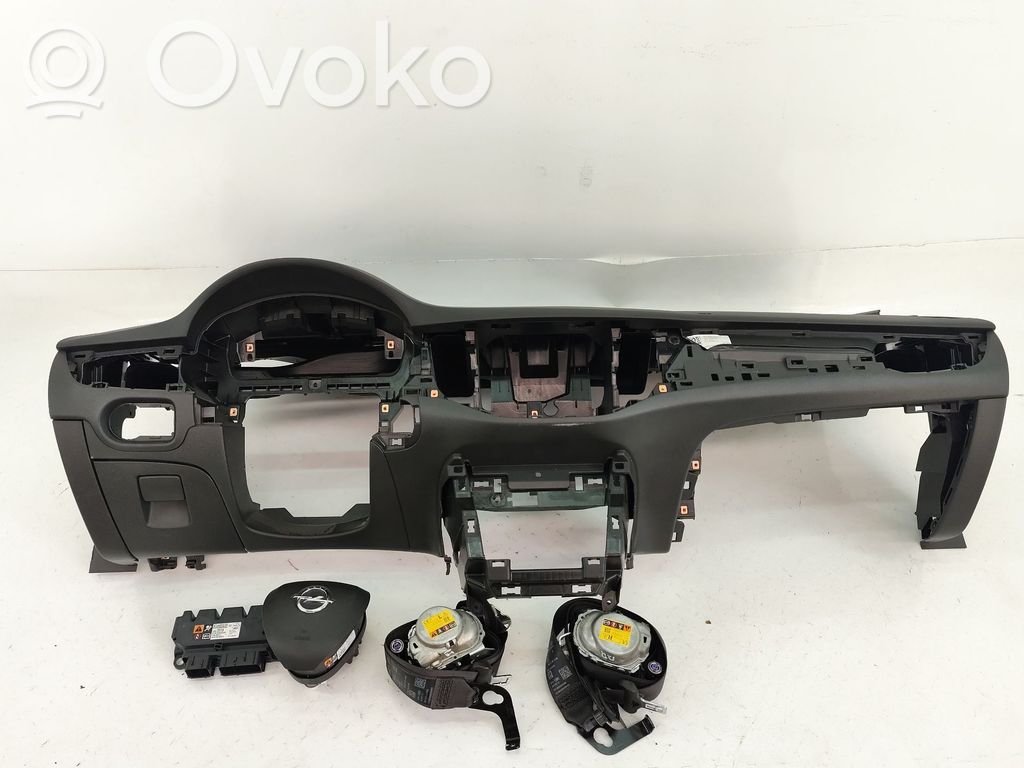 Opel Astra K Airbag set 