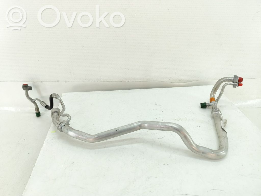 Ford Focus ST Ilmastointilaitteen putki (A/C) 