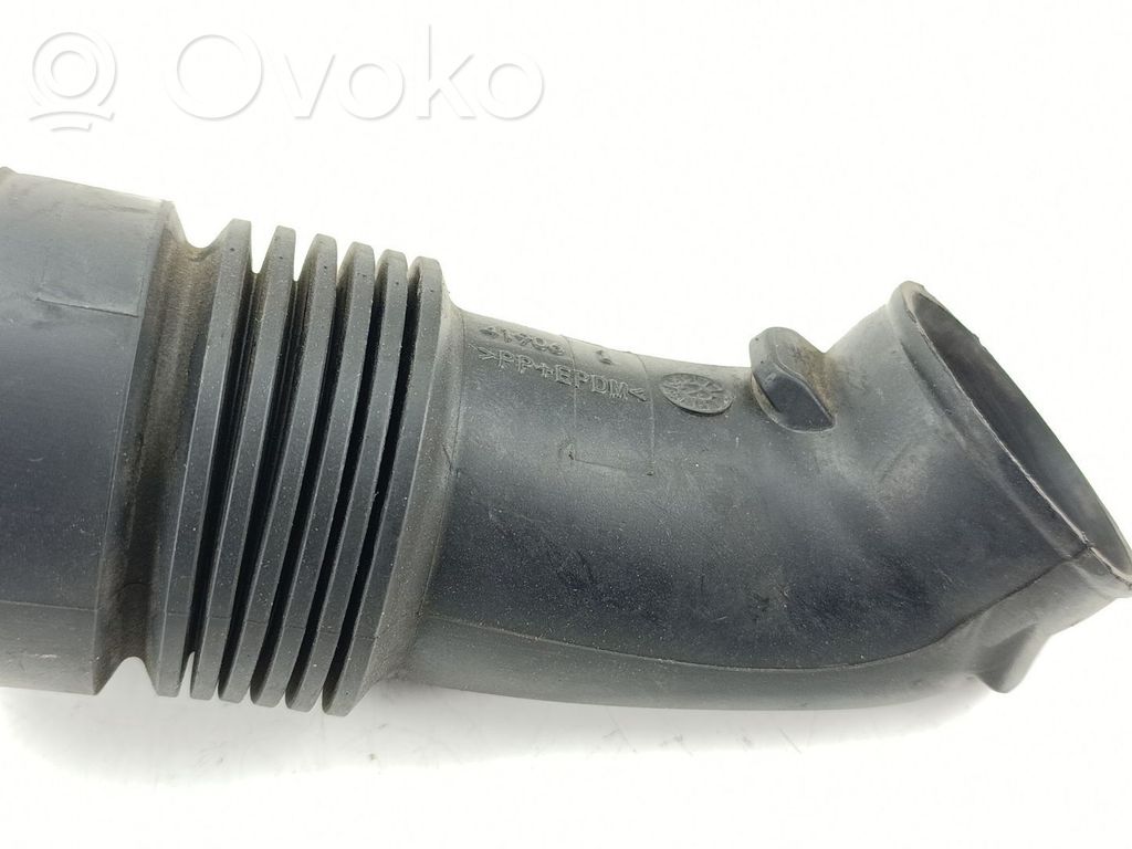 Ilmastointilaitteen putki (A/C)   41906