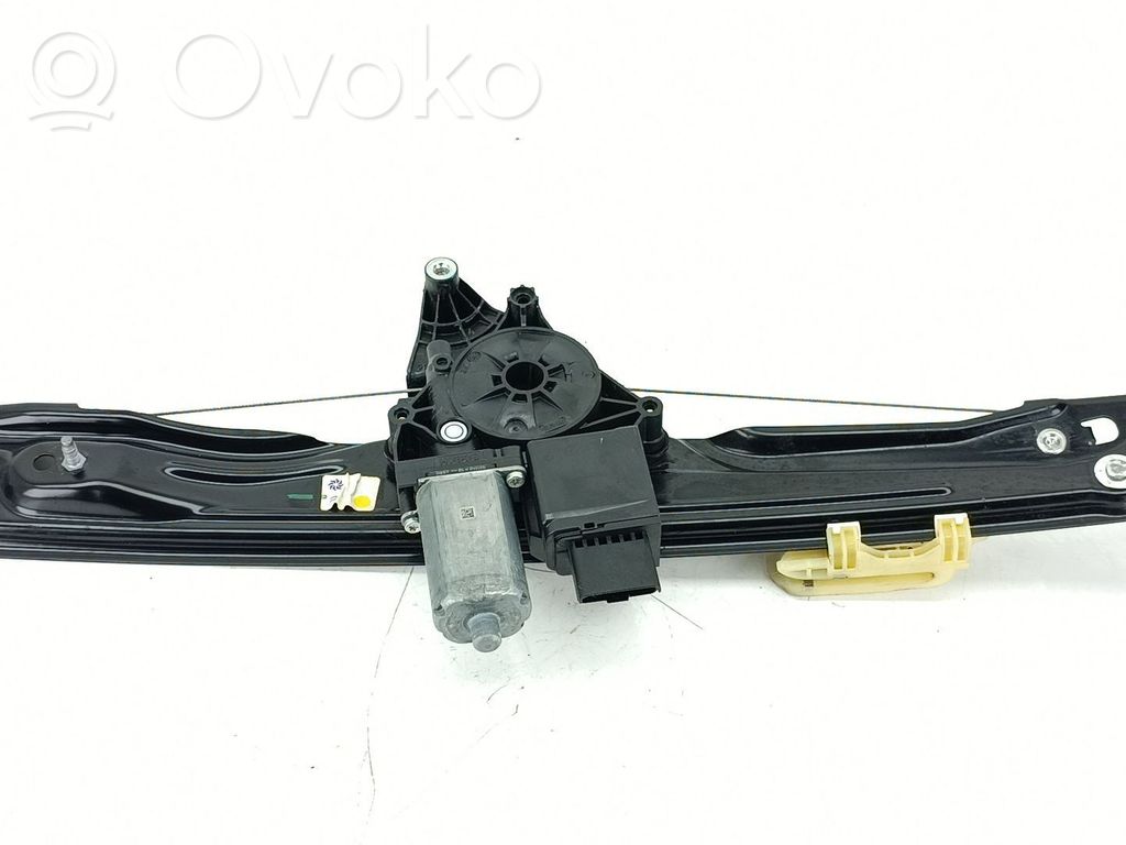 Regulador manual de la ventanilla delantera   YQ00778280