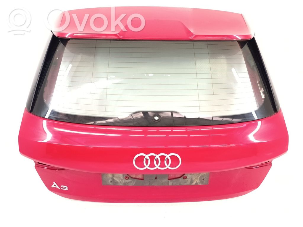 Audi A3 8Y Puerta del maletero/compartimento de carga 