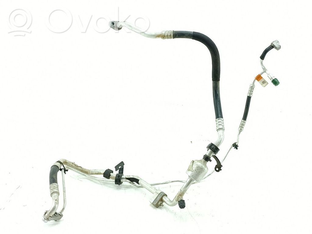 Ilmastointilaitteen putki (A/C)   JX6119A834