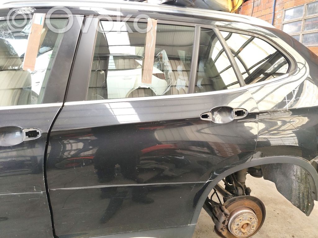 BMW X1 E84 Galinės durys 