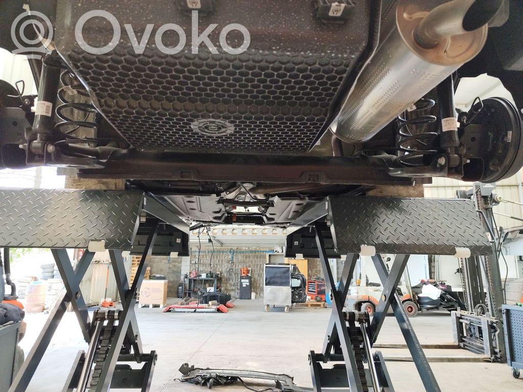 Ford Puma Galinis tiltas su reduktoriumi 