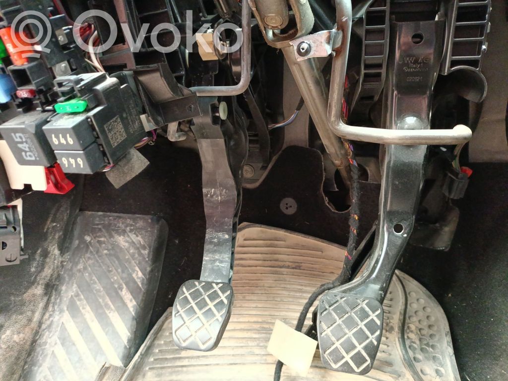 Volkswagen T-Roc Pedal de embrague 