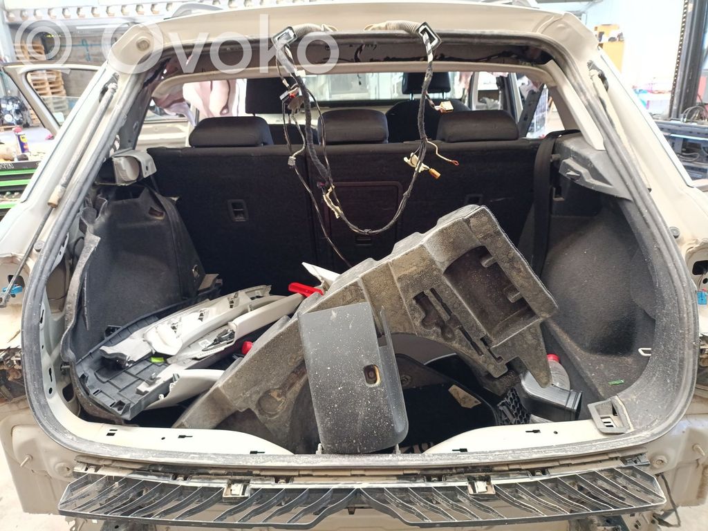 Volkswagen T-Roc Gumowa uszczelka drzwi przednich 