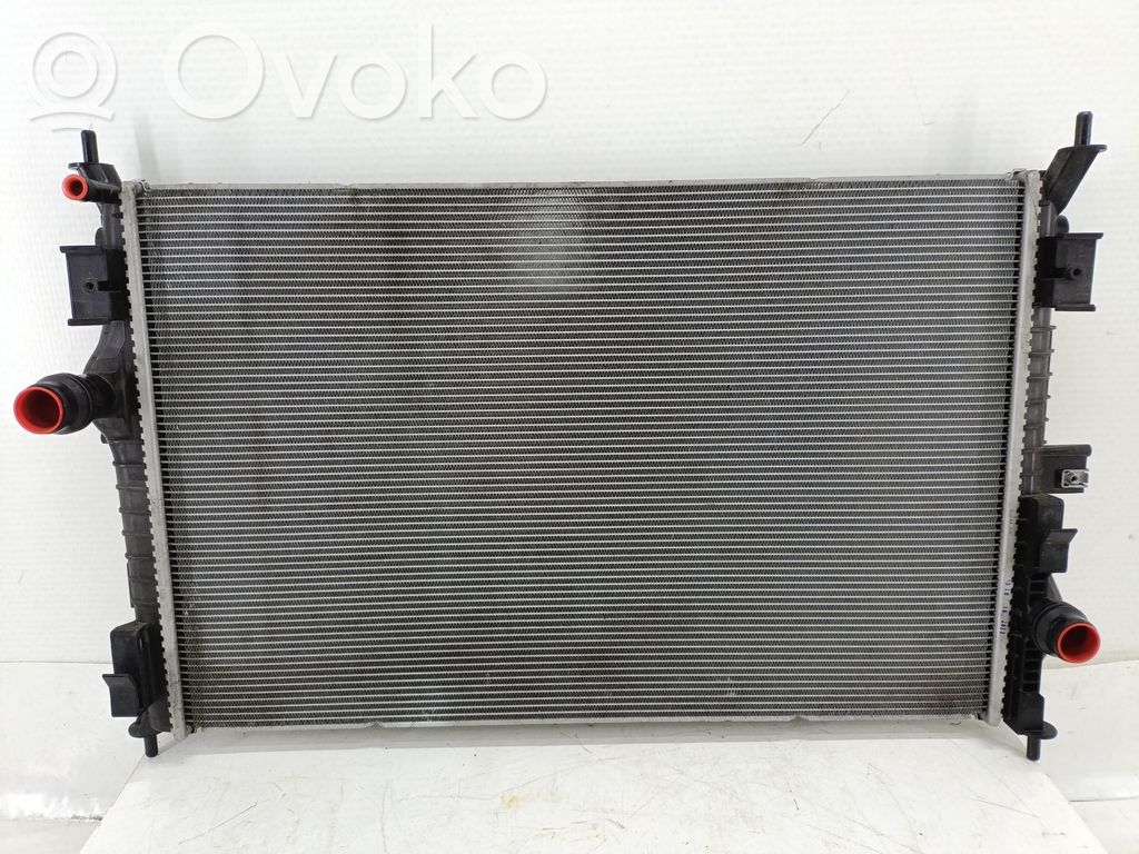 Peugeot 308 Coolant radiator 