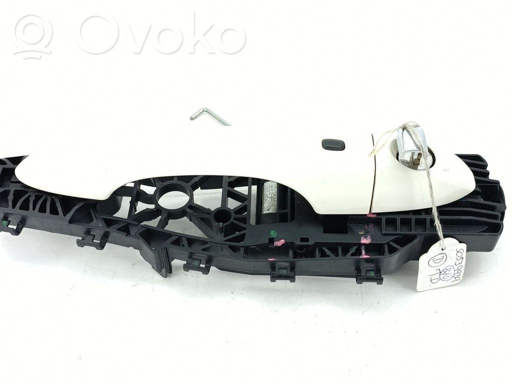 Jeep Compass Manecilla externa puerta delantera 