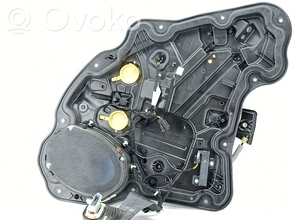 Jeep Compass Mecanismo para subir la puerta trasera sin motor 