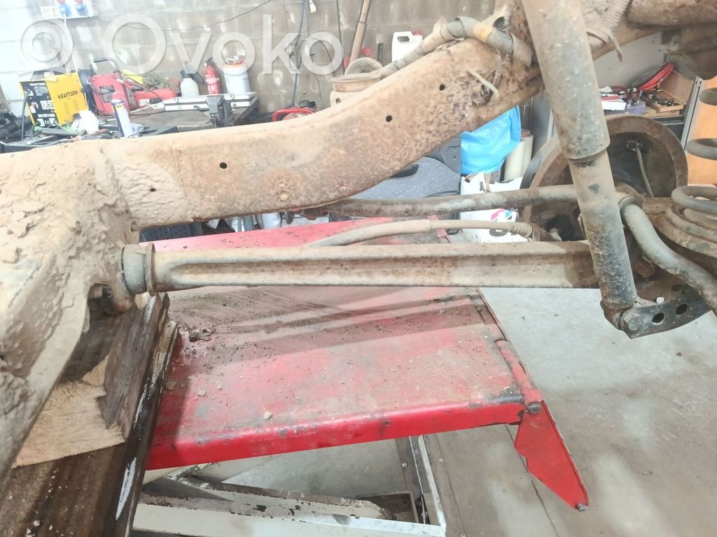 Querlenker hinten   794