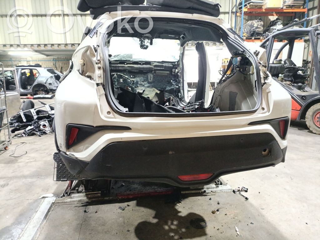 Toyota C-HR I Zderzak tylny 