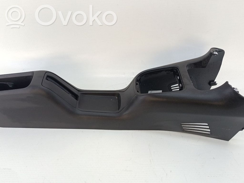 Citroen C3 Centrālā konsole 