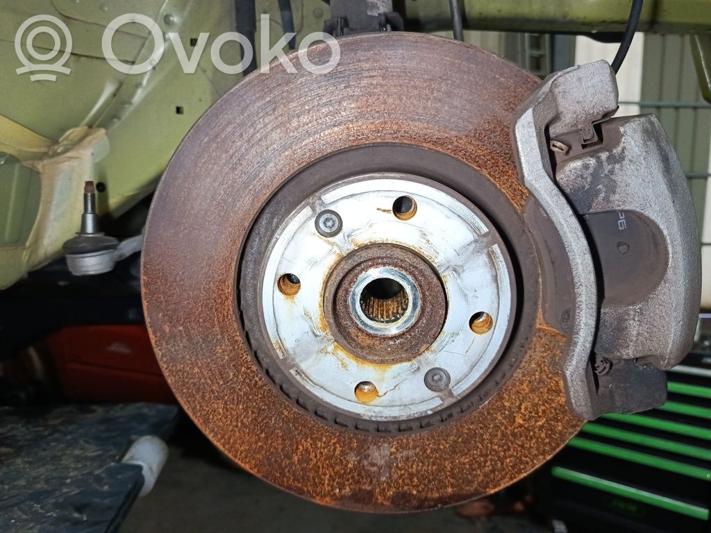 Peugeot 208 II Front brake disc 