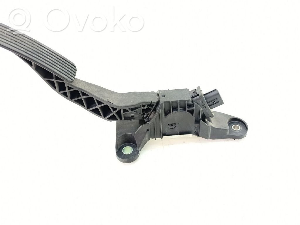 Akceleratoriaus pedalas   32700G6100