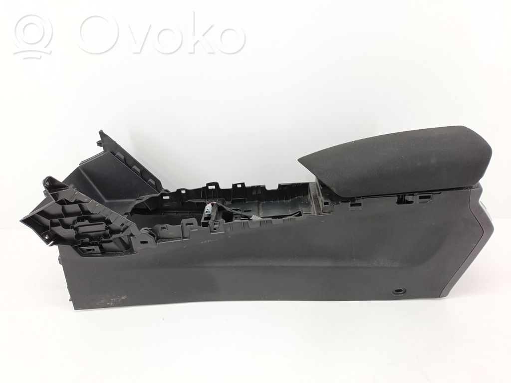 Renault Megane IV Keskikonsoli 