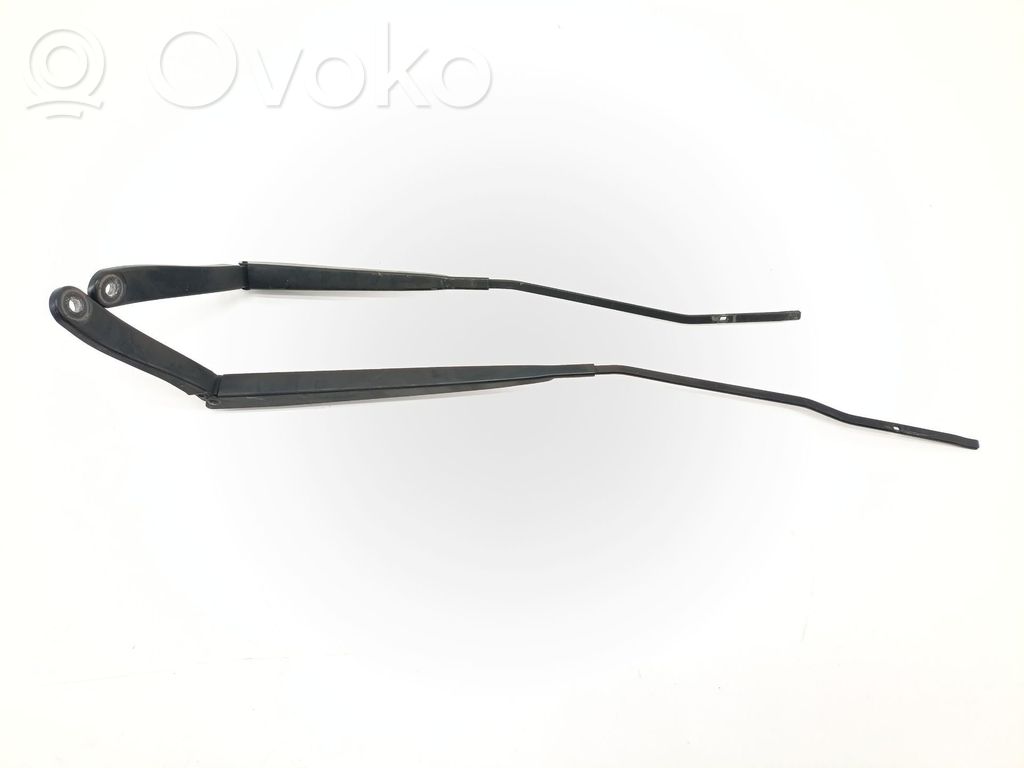 Front wiper blade arm   9808465580