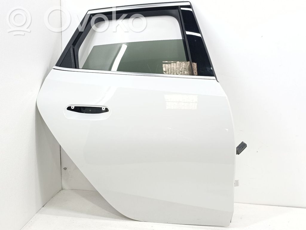 BMW 2 F46 Puerta trasera 