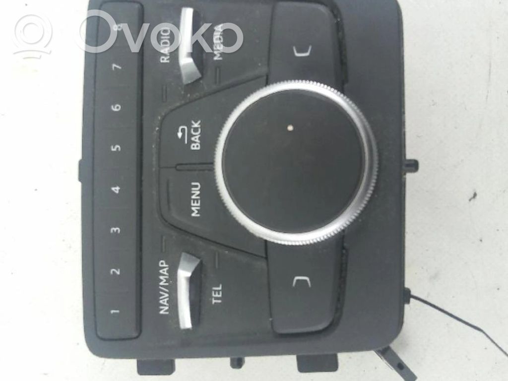 Interruptor de control multifunción   8W0919614N