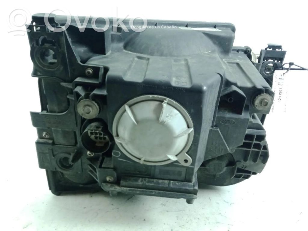Land Rover Discovery 3 - LR3 Lampa przednia 