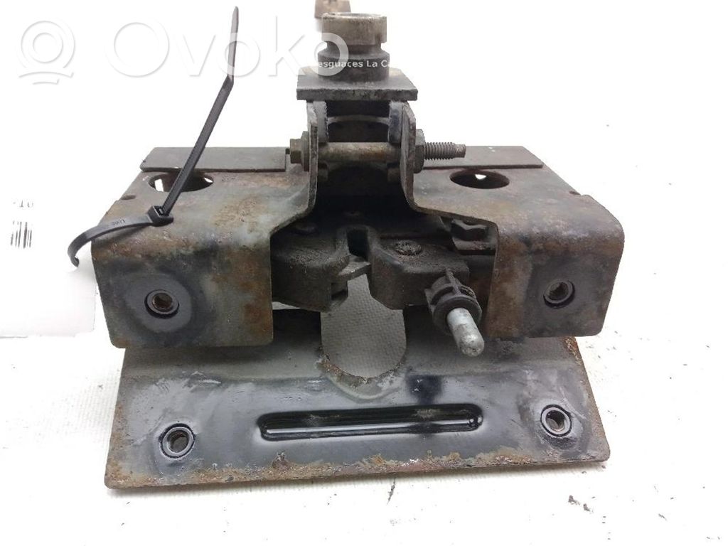 Ford Transit -  Tourneo Connect Tie down hook / loop 