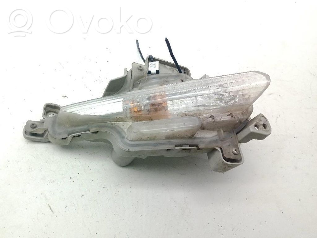 Mazda 3 II Phare frontale 