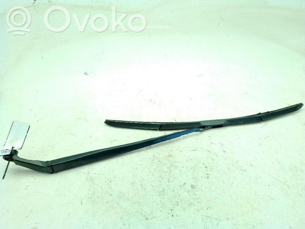 Toyota Corolla E210 E21 Front wiper blade arm 