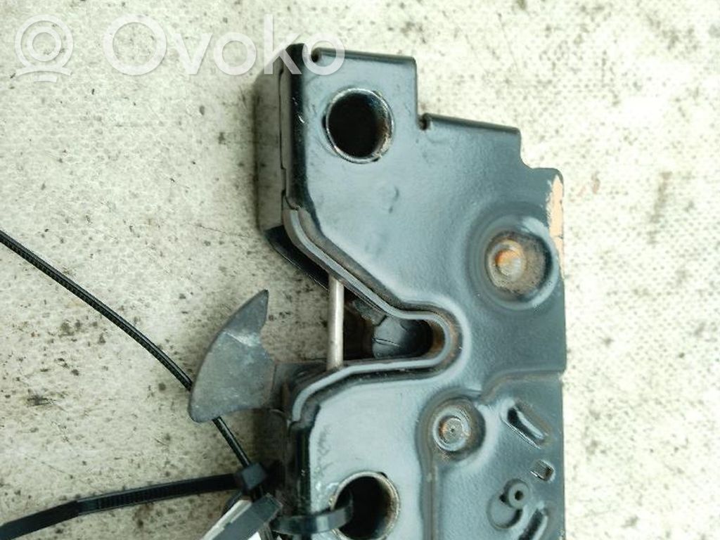 Seat Ateca Tie down hook / loop 