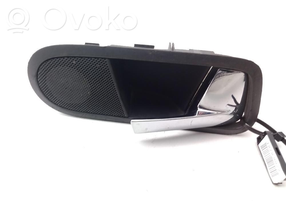 Manecilla interna puerta trasera   7M3837114B