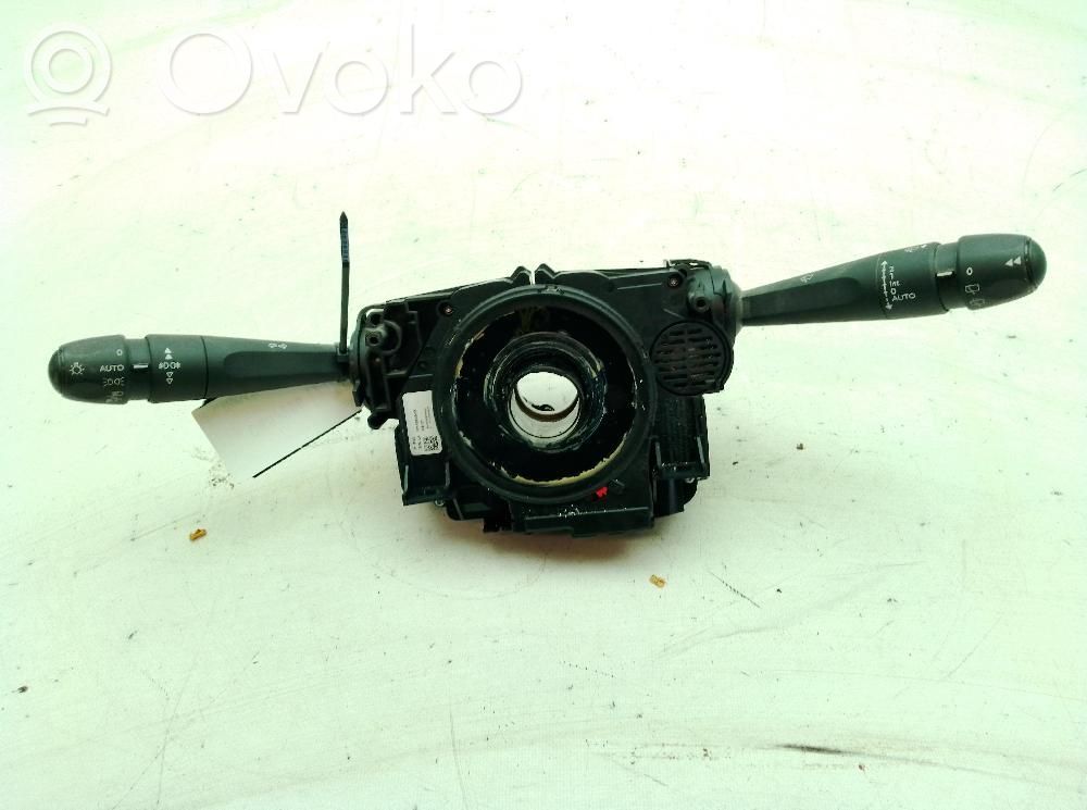 Citroen C4 Cactus Interruptor de luz 