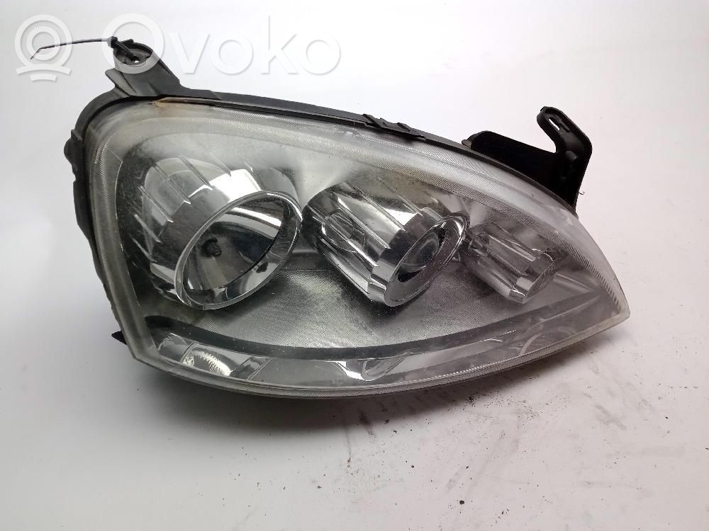 Opel Corsa C Priekšējais lukturis 