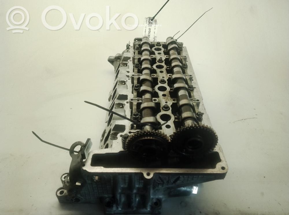 Culata del motor   11127810196