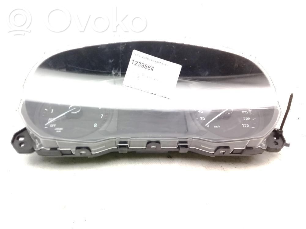 Opel Mokka Geschwindigkeitsmesser Cockpit 