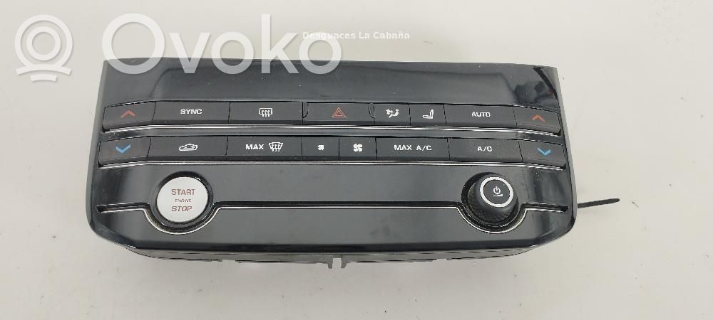 Jaguar XE Climate control unit 