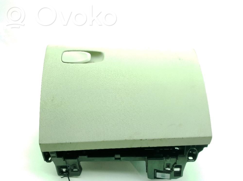 Guantera   31417445