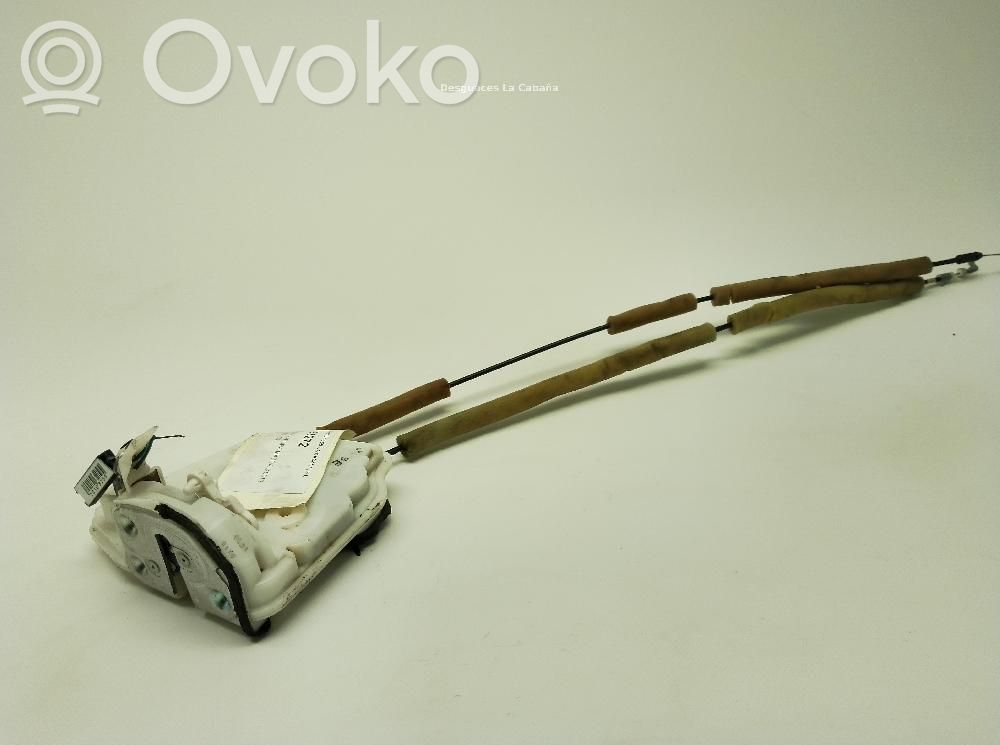 Mazda 3 II Front door lock 