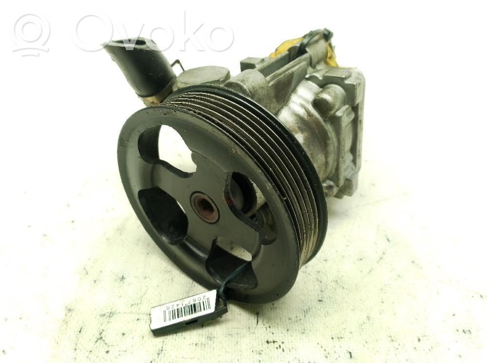 Mitsubishi Lancer VIII Power steering pump 