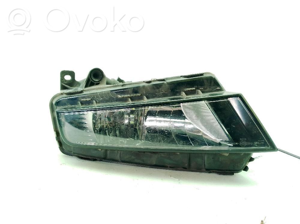 Seat Leon (5F) Etusumuvalo 