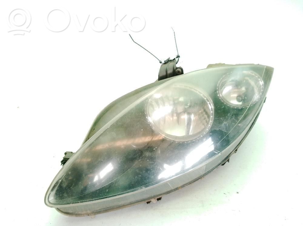 Seat Leon (1P) Faro/fanale