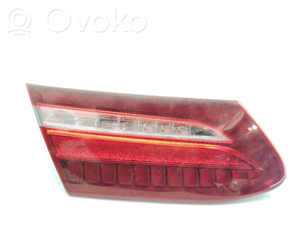 Mercedes-Benz E W238 Lampy tylnej klapy bagażnika 
