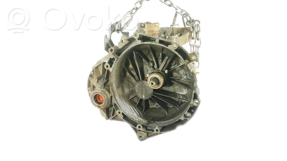 Ford Transit Cutie viteze manuală cu 5 trepte 